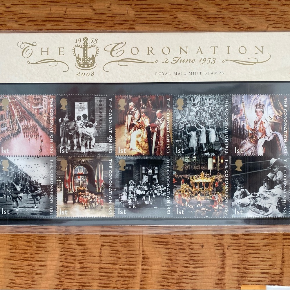 Royal Mail Queen Elizabeth II commemorative coronation stamps 2003